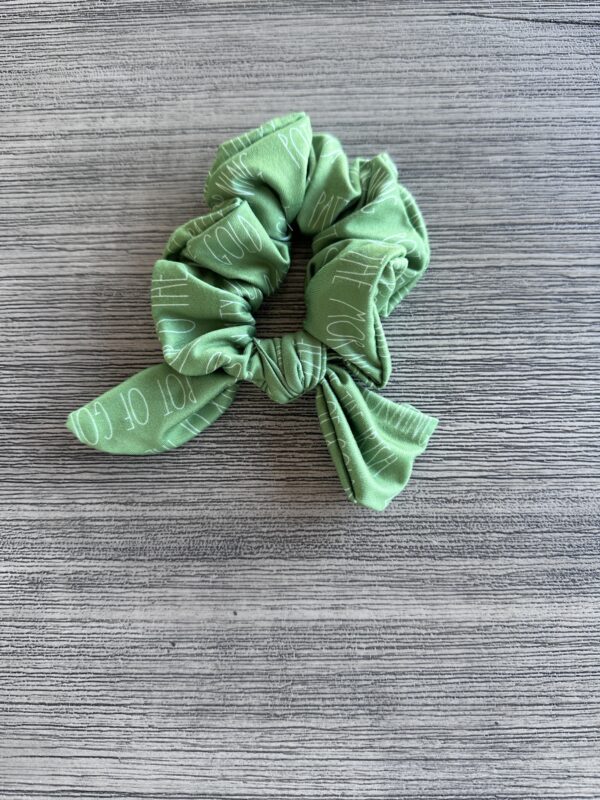 Scrunchie ~ St. Patrick’s Day ☘️