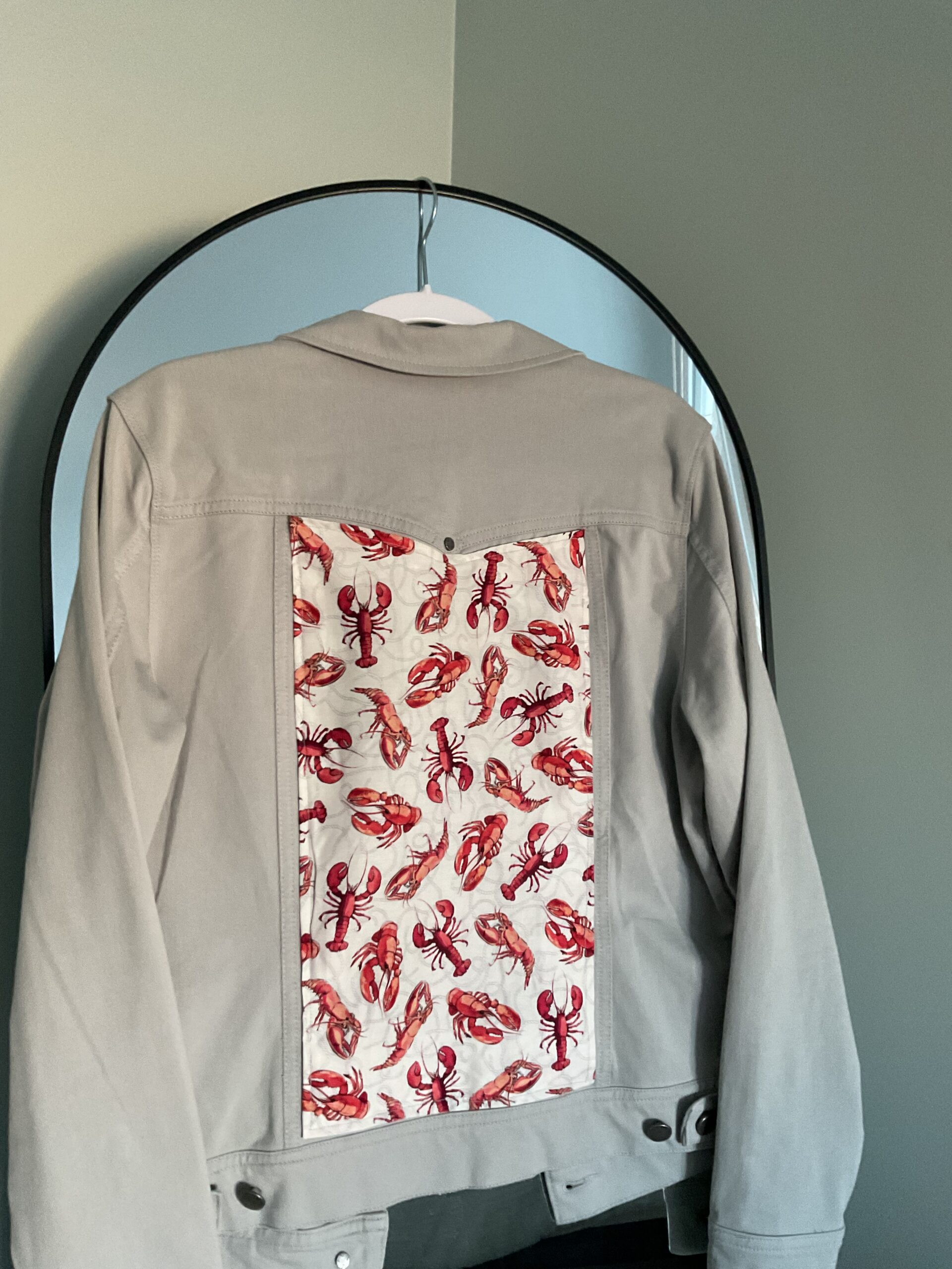 Pre-Loved Embellished Jacket ~ This & That Lobsters